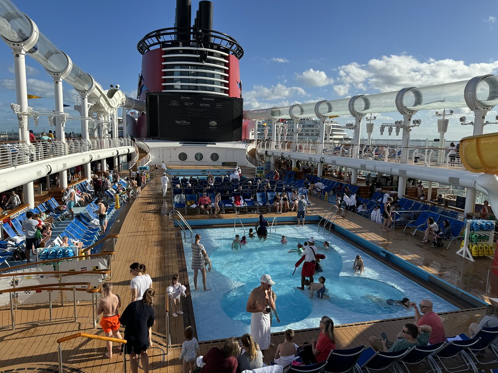 Disney Fantasy Deck 11 family pool with the Funnel Vision screen and AquaDuck tubes overhead