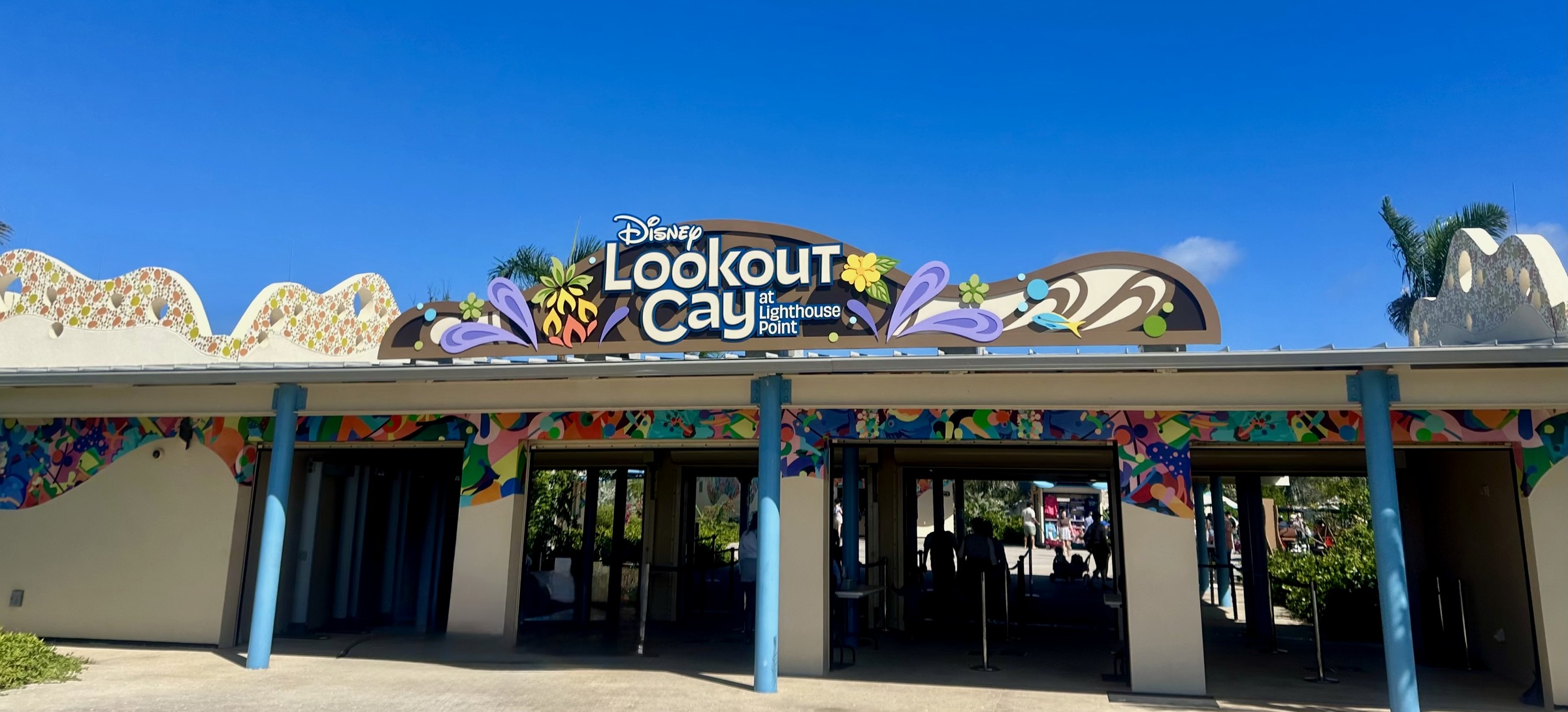 Colorful entrance sign at Disney Lookout Cay at Lighthouse Point